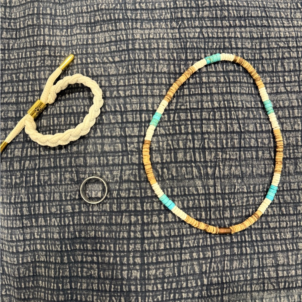 Jewelry - Picture 1 of 7